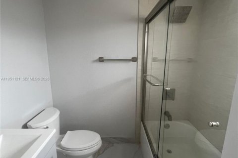 Appartement à louer à Hialeah, Floride: 2 chambres, 75.44 m2 № 2007204 - photo 14