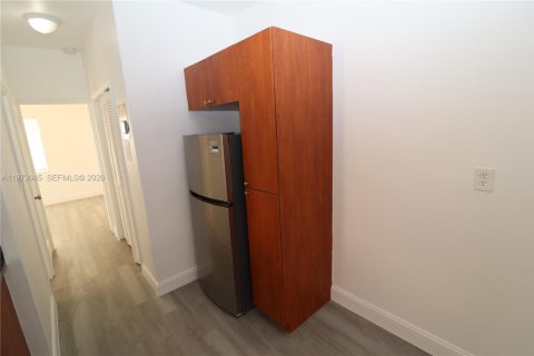 Villa ou maison à louer à Miami Beach, Floride: 1 chambre, 58.06 m2 № 2033329 - photo 4