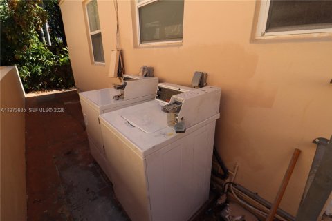 Villa ou maison à louer à Miami Beach, Floride: 1 chambre, 58.06 m2 № 2033329 - photo 13