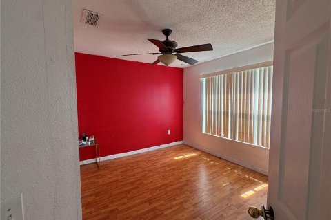 Casa en venta en Kissimmee, Florida, 4 dormitorios, 200.85 m2 № 2347780 - foto 10