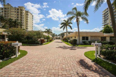 House in Sarasota, Florida 2 bedrooms, 115.38 sq.m. № 1817487 - photo 13