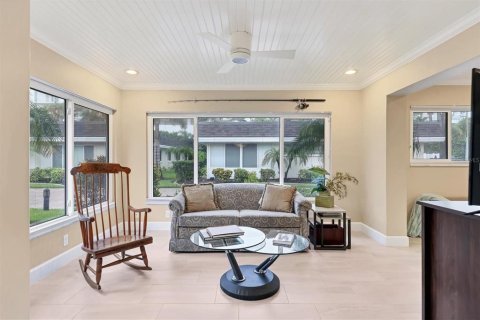 House in Sarasota, Florida 2 bedrooms, 115.38 sq.m. № 1817487 - photo 2