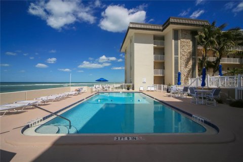 House in Sarasota, Florida 2 bedrooms, 115.38 sq.m. № 1817487 - photo 15