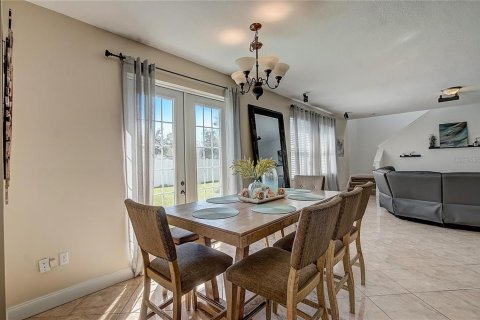 Villa ou maison à vendre à Kissimmee, Floride: 4 chambres, 237.92 m2 № 1787820 - photo 16