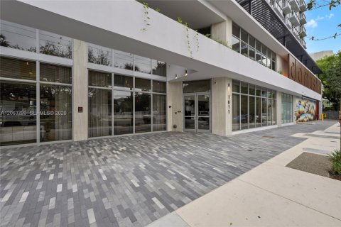 Condominio en alquiler en Miami, Florida, 1 dormitorio, 55.74 m2 № 2339846 - foto 24
