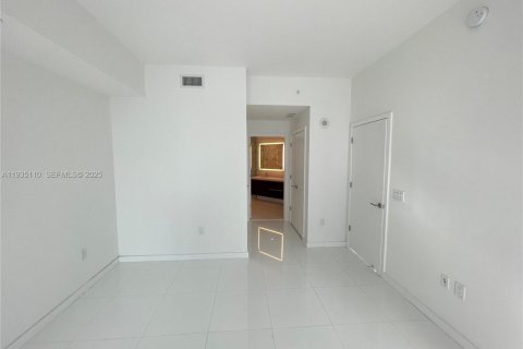 Condominio en venta en Miami, Florida, 2 dormitorios, 144.93 m2 № 1993279 - foto 15