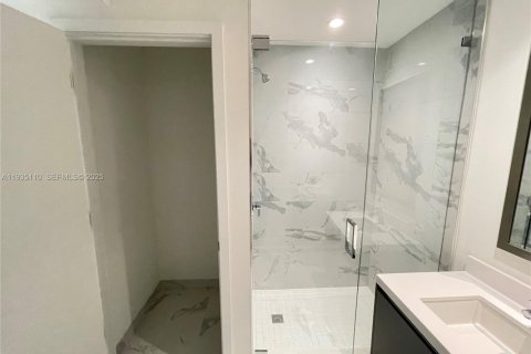 Condominio en venta en Miami, Florida, 2 dormitorios, 144.93 m2 № 1993279 - foto 25
