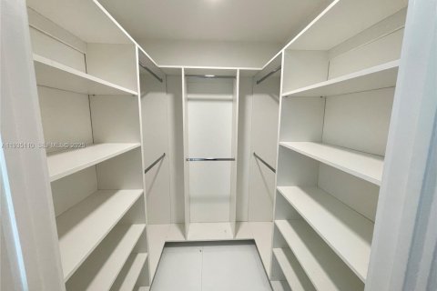 Condominio en venta en Miami, Florida, 2 dormitorios, 144.93 m2 № 1993279 - foto 22
