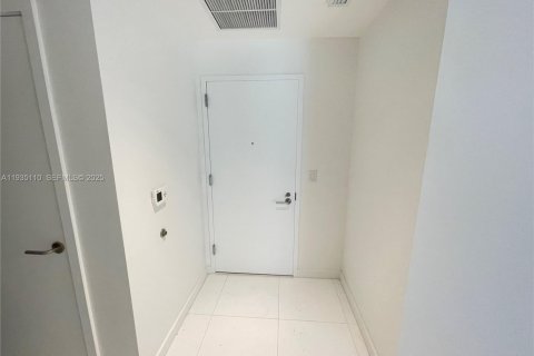 Condominio en venta en Miami, Florida, 2 dormitorios, 144.93 m2 № 1993279 - foto 26