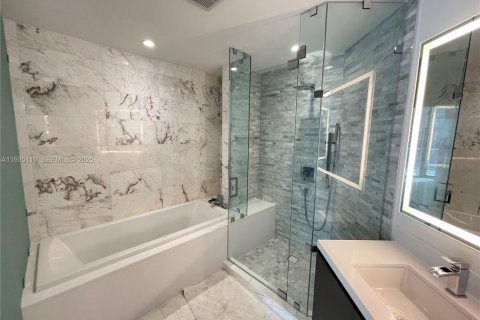 Condominio en venta en Miami, Florida, 2 dormitorios, 144.93 m2 № 1993279 - foto 13