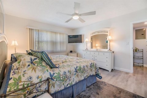 Copropriété à vendre à Clearwater, Floride: 2 chambres, 100.98 m2 № 1805117 - photo 15