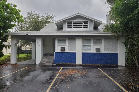 Touwnhouse à louer à Hollywood, Floride: 2 chambres, 65.03 m2 № 2312106 - photo 11