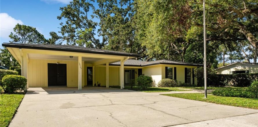 Casa en Tampa, Florida 4 dormitorios, 181.16 m2 № 1841591
