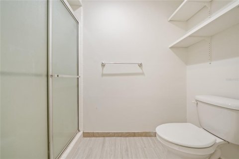 Casa en venta en Tampa, Florida, 4 dormitorios, 181.16 m2 № 1841591 - foto 21