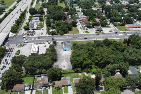 Commercial property in Miami Gardens, Florida № 1987261 - photo 10