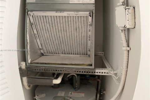 Купить кондоминиум в Плантация, Флорида 2 спальни, 90.12м2, № 1933701 - фото 29