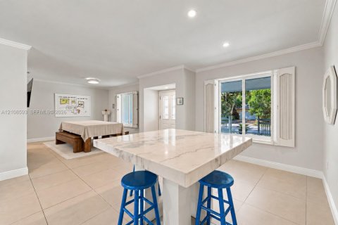 Casa en venta en Palmetto Bay, Florida, 4 dormitorios, 266.91 m2 № 2423073 - foto 16