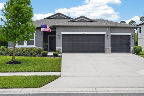 Casa en HAMPTON OAKS en Deltona, Florida 4 dormitorios, 172.43 m2 № 2140658