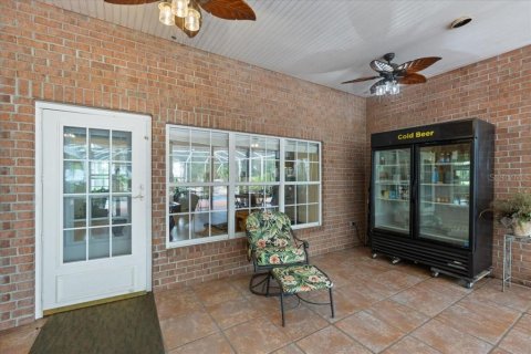 House in Chiefland, Florida 4 bedrooms, 269.23 sq.m. № 2144079 - photo 21
