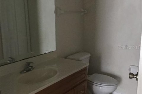 Condominio en alquiler en Avon Park, Florida, 2 dormitorios, 77.11 m2 № 1400381 - foto 8
