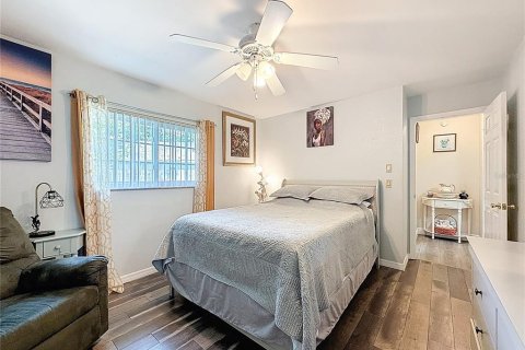 Casa en venta en Spring Hill, Florida, 3 dormitorios, 178.47 m2 № 1758091 - foto 22