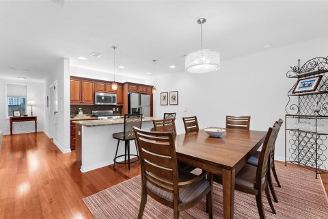 Adosado en venta en Sarasota, Florida, 3 dormitorios, 177.63 m2 № 2409981 - foto 6