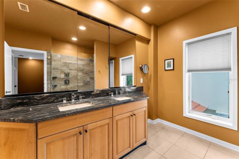 Adosado en venta en Sarasota, Florida, 3 dormitorios, 177.63 m2 № 2409981 - foto 25