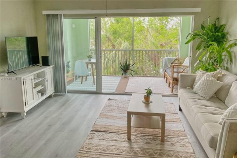 Condominio en alquiler en Punta Gorda, Florida, 2 dormitorios № 1959036 - foto 10