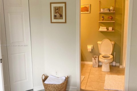 Condominio en alquiler en Punta Gorda, Florida, 2 dormitorios № 1959036 - foto 15