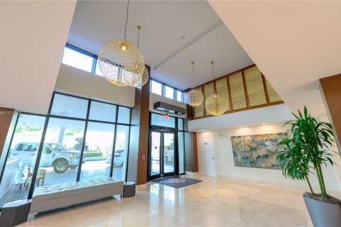 Condo in Miami, Florida, 1 bedroom  № 1768274 - photo 25