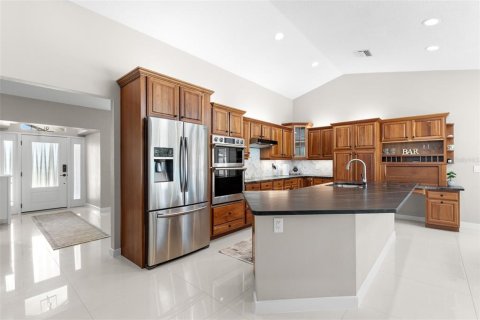 House in Safety Harbor, Florida 4 bedrooms, 255.02 sq.m. № 1914701 - photo 14