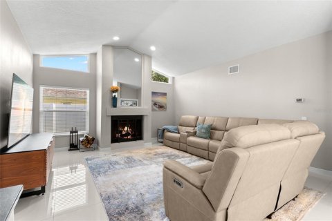 House in Safety Harbor, Florida 4 bedrooms, 255.02 sq.m. № 1914701 - photo 22