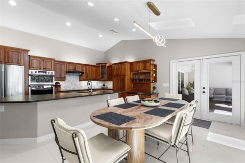 House in Safety Harbor, Florida 4 bedrooms, 255.02 sq.m. № 1914701 - photo 18