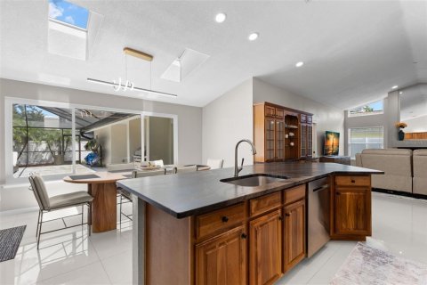 House in Safety Harbor, Florida 4 bedrooms, 255.02 sq.m. № 1914701 - photo 16