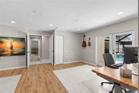 House in Safety Harbor, Florida 4 bedrooms, 255.02 sq.m. № 1914701 - photo 27