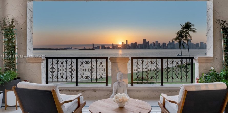 Condo à Miami Beach, Floride, 3 chambres № 1956787