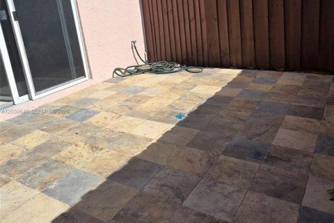 Apartamento en alquiler en Hialeah, Florida, 1 dormitorio, 49.05 m2 № 2086151 - foto 10