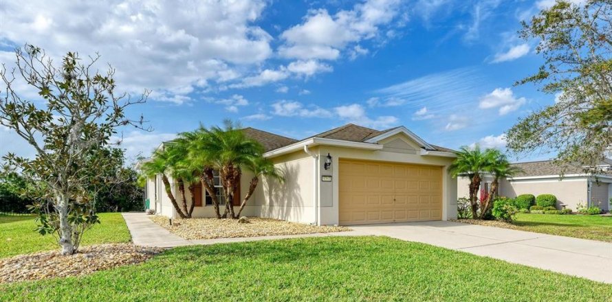 Villa ou maison à Parrish, Floride 3 chambres, 117.99 m2 № 1508980