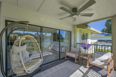 Condo in Palm Beach Gardens, Florida, 2 bedrooms  № 2247840 - photo 12