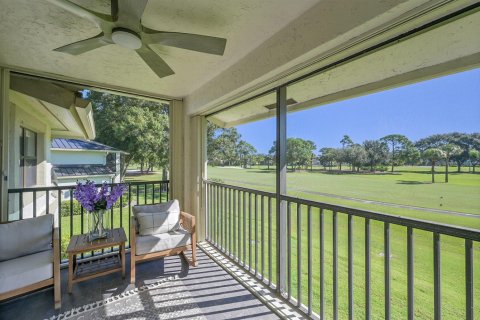 Condo in Palm Beach Gardens, Florida, 2 bedrooms  № 2247840 - photo 13