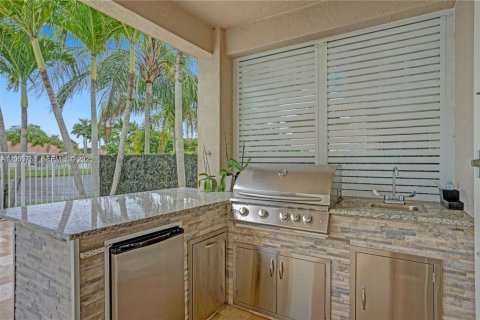 Casa en venta en Weston, Florida, 5 dormitorios, 248.23 m2 № 2071085 - foto 23