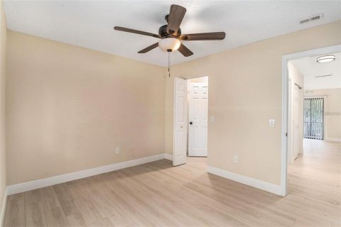 Condominio en alquiler en Tampa, Florida, 3 dormitorios, 93.37 m2 № 1918509 - foto 21