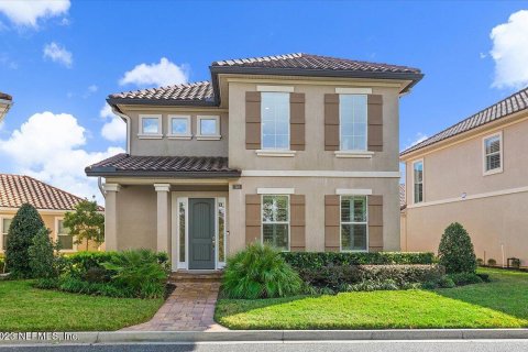 House in Jacksonville, Florida 4 bedrooms, 285.4 sq.m. № 855248 - photo 1
