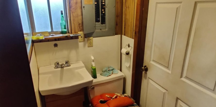 Casa en Fort Pierce, Florida 3 dormitorios, 105.91 m2 № 1051044