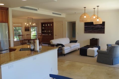 Снять в аренду виллу или дом в Джупитер-Айленд, Флорида 3 спальни, 1181.44м2, № 2018576 - фото 10