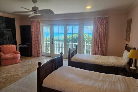 Снять в аренду виллу или дом в Джупитер-Айленд, Флорида 3 спальни, 1181.44м2, № 2018576 - фото 21