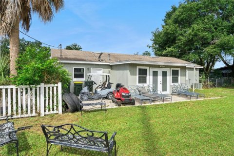 House in Clermont, Florida 2 bedrooms, 89.65 sq.m. № 2390749 - photo 20