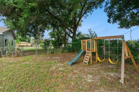 House in Clermont, Florida 2 bedrooms, 89.65 sq.m. № 2390749 - photo 22