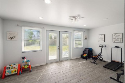 House in Clermont, Florida 2 bedrooms, 89.65 sq.m. № 2390749 - photo 11