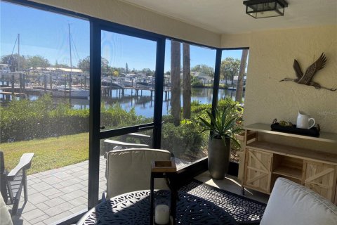 Copropriété à louer à Apollo Beach, Floride: 2 chambres, 93.09 m2 № 2198612 - photo 19